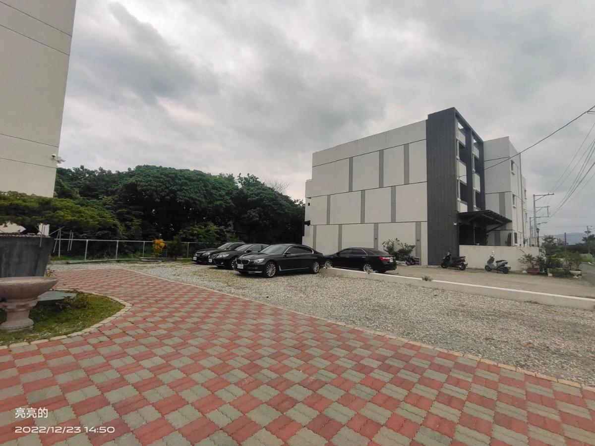 花蓮法蘿拉電梯田園民宿附設私人停車場 Ji'an Εξωτερικό φωτογραφία